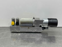 Load image into Gallery viewer, CONVERTIBLE TOP MOTOR 323i 323ic 325ci 325i 330ci 330i 00-10 - NW493501
