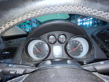 Load image into Gallery viewer, Speedometer Cluster Buick Regal 2013 - NW565659