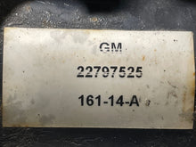 Load image into Gallery viewer, Suspension Air Compressor Pump Chevrolet Tahoe 2015 - NW494141