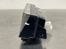 Load image into Gallery viewer, RADIO DISPLAY Mazda 3 2008 08 2009 09 - NW138330