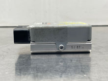Load image into Gallery viewer, FUEL PUMP CONTROL MODULE COMPUTER Subaru Tribeca 2006-2014 - NW556319