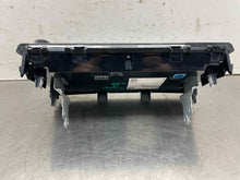 Load image into Gallery viewer, Radio Honda CR-V 2018 - NW565647