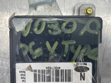 Load image into Gallery viewer, FUEL PUMP CONTROL MODULE S Type X Type 02 03 04 05 - 08 - NW566119