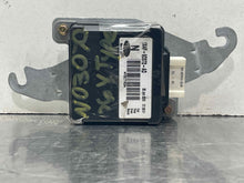Load image into Gallery viewer, FUEL PUMP CONTROL MODULE S Type X Type 02 03 04 05 - 08 - NW566119