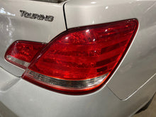 Load image into Gallery viewer, OUTER TAIL LIGHT LAMP Toyota Avalon 05 06 07 08 09 10 Right - NW566246
