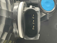 Load image into Gallery viewer, Tail Lamp Light FORD F250SD PICKUP 2022 - NW504713