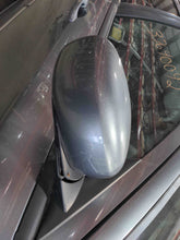 Load image into Gallery viewer, SIDE VIEW MIRROR 300 Magnum 2005 05 2006 06 2007 07 2008 08 09 10 Right - NW566348