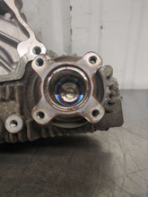 Load image into Gallery viewer, TRANSFER CASE BMW 530xi 528xi 328xi 332xi 2006 06 2007 07 2008 08 09 2010 10 - NW567148