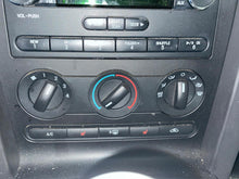 Load image into Gallery viewer, TEMPERATURE CONTROLS Ford Mustang 05 06 07 08 09 - NW566416