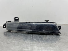 Load image into Gallery viewer, Park Lamp Light Land Rover Velar 2020 - NW567454