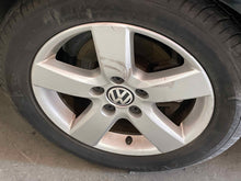 Load image into Gallery viewer, Wheel Jetta 2008 08 09 10 16x6.5 5 Spoke - NW509378