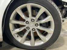 Load image into Gallery viewer, Wheel Rim Cadillac XTS 2017 - NW567636