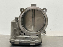 Load image into Gallery viewer, THROTTLE BODY Audi A6 RS4 A8 A6 01 02 03 04 05 06 - 09 - NW515064