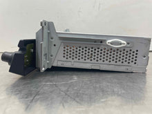 Load image into Gallery viewer, Readio BMW 645i 550i 525i 545i 530i 2004 04 2005 05 2006 06 07 AM FM CD - NW515446