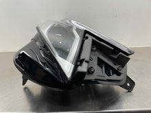 Load image into Gallery viewer, Headlight Lamp Assembly Cadillac XT5 2017 - NW516329