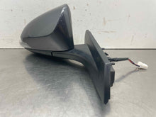 Load image into Gallery viewer, SIDE VIEW DOOR MIRROR 2018 18 2019 19 2020 20 Right - NW567685