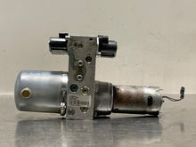 Load image into Gallery viewer, CONVERTIBLE TOP MOTOR C70 2006 06 2007 07 2008 08 09 10 11 12 13 - NW524444