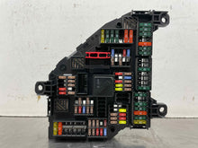 Load image into Gallery viewer, FUSE BOX 528i 535i 535i Gt 550i 550i Gt 640I 650i 740i 740il 750i 2012 - NW528197