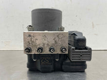 Load image into Gallery viewer, ABS Pump HIGHLANDER 2022 - NW568761