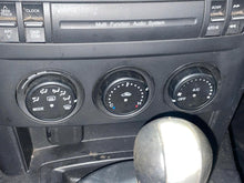 Load image into Gallery viewer, Temperature Controls MAZDA MX-5 MIATA 2006 - NW531983