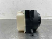 Load image into Gallery viewer, Temperature Controls MAZDA MX-5 MIATA 2006 - NW531983