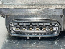 Load image into Gallery viewer, Throttle Body HIGHLANDER 2022 - NW568841