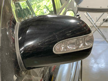 Load image into Gallery viewer, SIDE VIEW MIRROR Mercedes ML350 ML320 ML500 2006 06 2007 07 2008 08 Left - NW531853