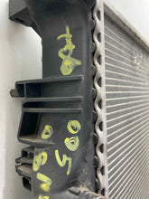 Load image into Gallery viewer, RADIATOR ML320 ML350 ML550 ML63 R320 R350 R500 R63 08 09 - NW532061