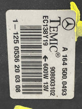 Load image into Gallery viewer, RADIATOR FAN ASSEMBLY ML320 ML350 ML450 R320 2006 06 07 08 09 10 - 13 - NW531873