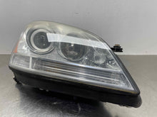 Load image into Gallery viewer, HEADLIGHT LAMP ASSEMBLY ML320 ML350 ML500 ML550 ML63 06-08 Right - NW531989