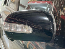 Load image into Gallery viewer, SIDE VIEW MIRROR Mercedes ML320 ML350 ML550 2006 06 2007 07 2008 08 Right - NW531854