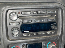 Load image into Gallery viewer, Radio TRAILBLAZER 2004 - NW569286