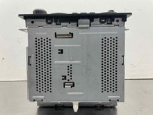 Load image into Gallery viewer, Radio TRAILBLAZER 2004 - NW569286