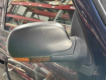 Load image into Gallery viewer, SIDE VIEW MIRROR Trailblazer Bravada Envoy 2002 02 2003 03 04 05 06 Right - NW569109