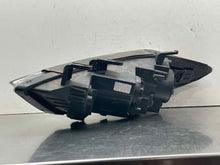 Load image into Gallery viewer, HEADLIGHT LAMP ASSEMBLY - NW569266