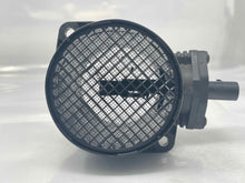 Load image into Gallery viewer, Mass Air Flow Sensor Meter MAF Audi TT 2001 01 2002 02 - NW4761