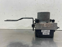 Load image into Gallery viewer, ABS ANTI-LOCK BRAKE PUMP Hyundai Elantra 2017 17 2018 18 - NW568978