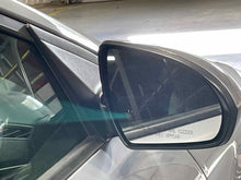 Load image into Gallery viewer, SIDE VIEW DOOR MIRROR Hyundai Elantra 2017 17 2018 18 Right - NW569111