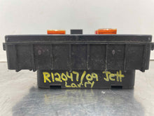 Load image into Gallery viewer, FUSE BOX Volkswagen EOS Golf Golf GTI Jetta Tiguan 2007-2015 - NW370631