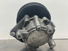 Load image into Gallery viewer, POWER STEERING PUMP E350 E550 CL550 CL600 CL63 CL65 CLS550 07-12 - NW540288