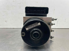 Load image into Gallery viewer, ABS PUMP Honda CRV 2002 02 2003 03 2004 04 - NW569440
