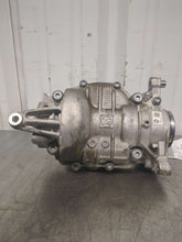 Load image into Gallery viewer, TRANSFER CASE 228I X1 X2 Clubman Countryman 16 17 18 19 20 - NW569509