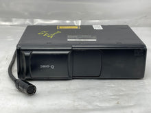 Load image into Gallery viewer, CD Changer Audi TT 2000 00 2001 01 02 03 04 05 06 - NW136232