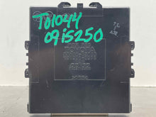 Load image into Gallery viewer, BODY CONTROL MODULE BCM COMPUTER IS F IS250 IS350 2006-2010 - NW548281