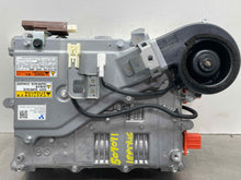 Load image into Gallery viewer, Inverter Toyota Prius 2018 - NW548591