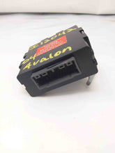 Load image into Gallery viewer, THEFT LOCKING COMPUTER Avalon 2000 00 01 02 03 04 - NW38007