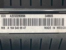 Load image into Gallery viewer, SPEEDOMETER CLUSTER Gl320 Gl450 Gl550 ML320 ML350 ML550 ML63 2008 - NW552137