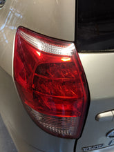 Load image into Gallery viewer, TAIL LIGHT LAMP ASSEMBLY Rav4 2006 06 2007 07 2008 08 Right - NW182329
