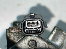 Load image into Gallery viewer, AC A/C AIR CONDITIONING COMPRESSOR Versa 18 19 20 21 22 - NW570359