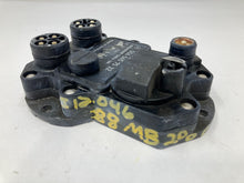 Load image into Gallery viewer, ECU ECM Computer MERCEDES 260E 1988 - NW106101
